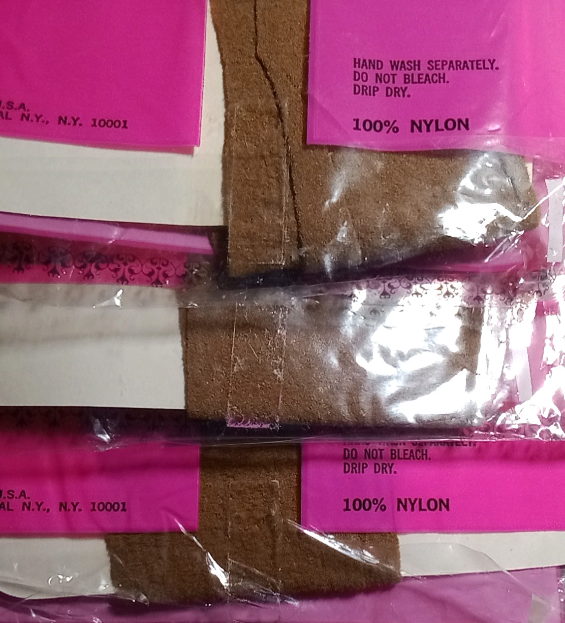 LUCKY STRIKE Hosiery Deluxe Sheer Double Wear Nylon Pantyhose SUNTAN O/S Vtg NOS