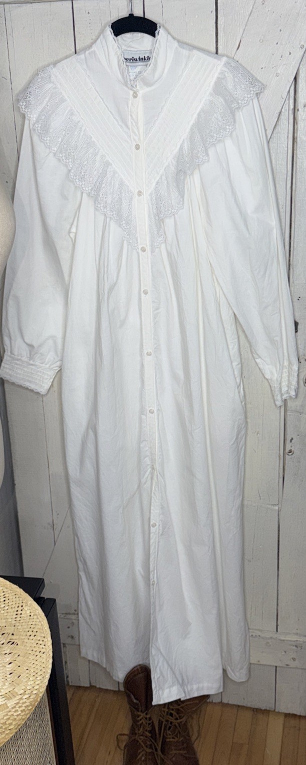 Vintage Periwinkle White Long Peasant Boho Dress High Neck Lace Ruffle Sz S USA