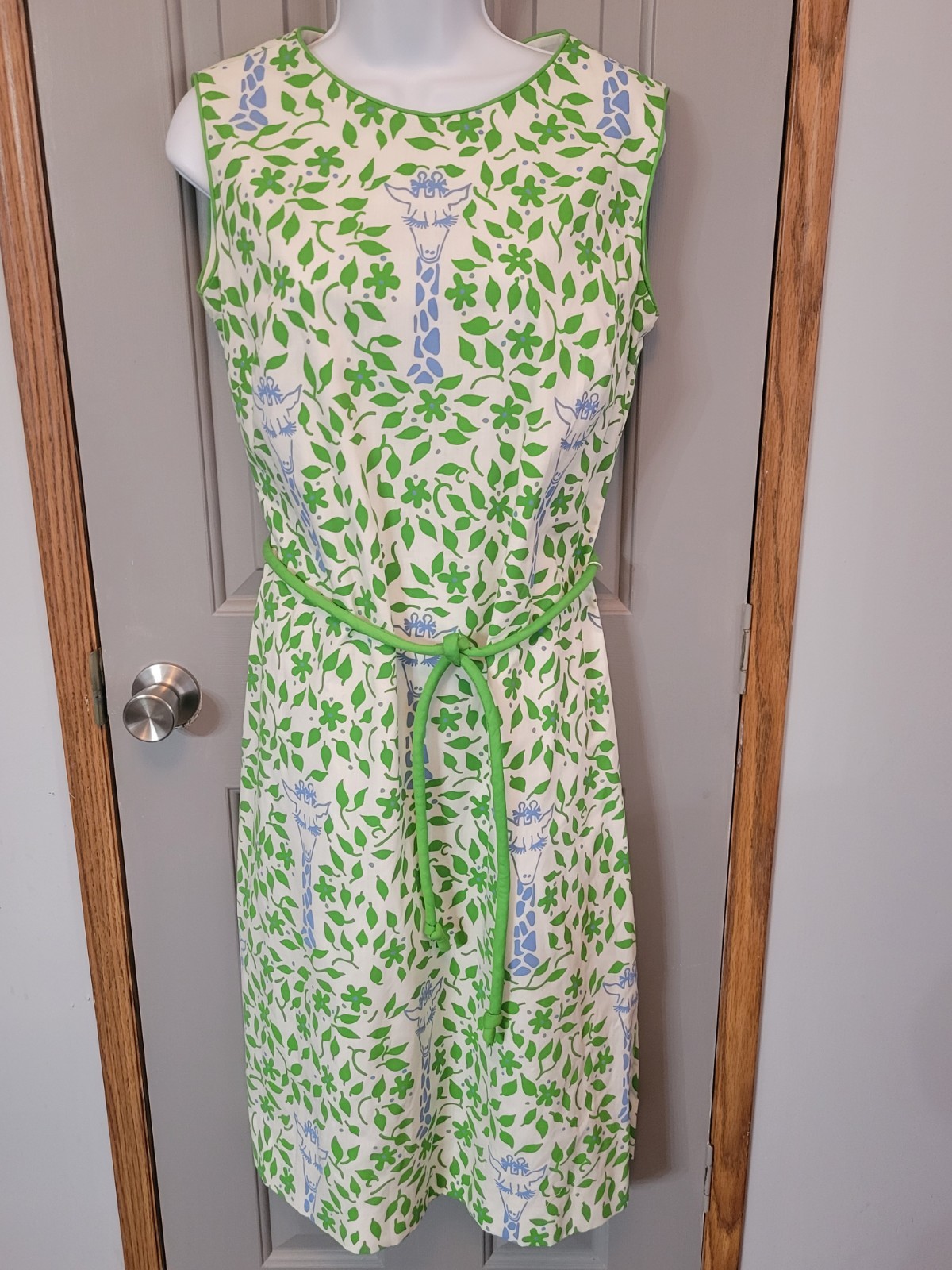 Vintage The Vested Gentress Hand Screened Sleeveless Giraffe Print Dress Size 10