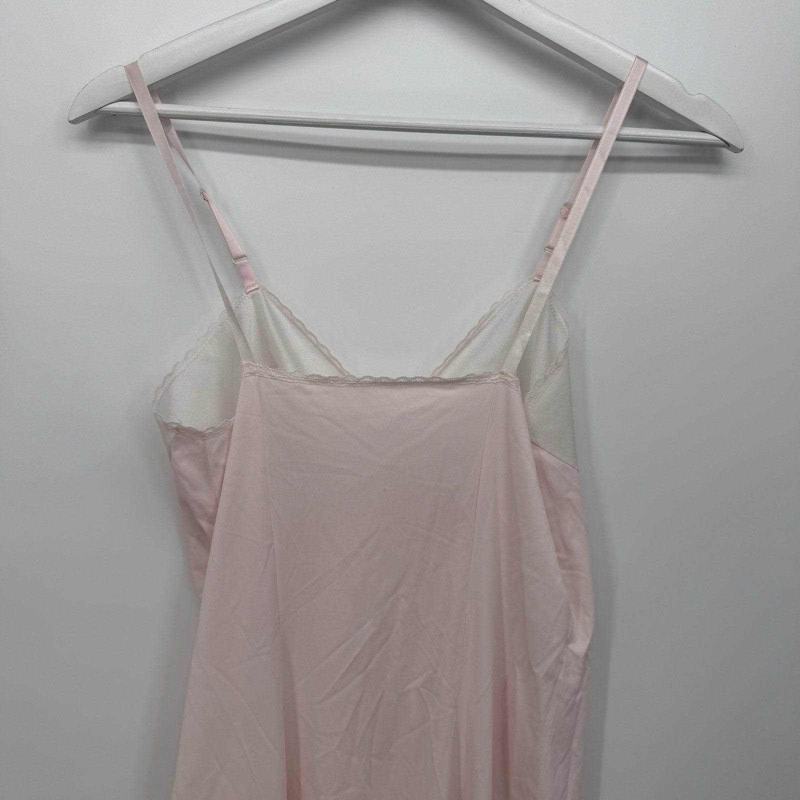 Vanity Fair Vintage Light Pink Slip Dress Size 34 Classic Nylon