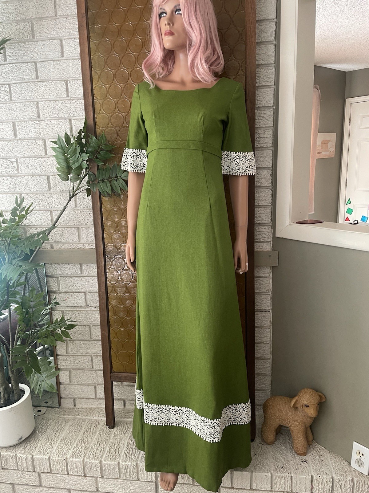 Vtg 1970s Long Green Maxi Prairie Dress Lace Trim Full Length Hippie Sz XXS 2XS