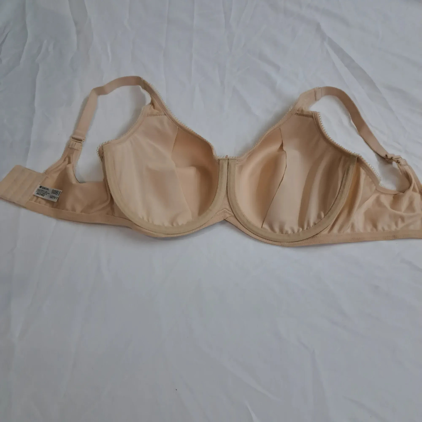 Wacoal Underwire Full Coverage Bra US 36DD Nude Beige Molded Cups Wide Back