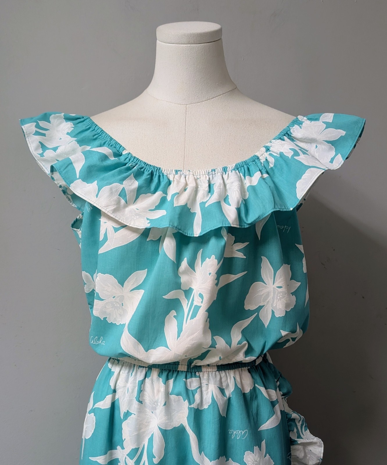Vintage 70&rsquo;s Basically Hawaiian Aqua White Side Ruffle Dress Made In Hawaii M