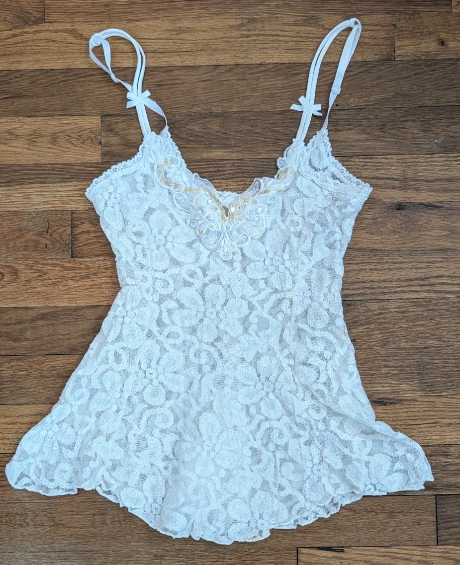 Vintage 60&rsquo;s Babydoll Camisole Lace Floral The Priscilla Collection Small Sequin