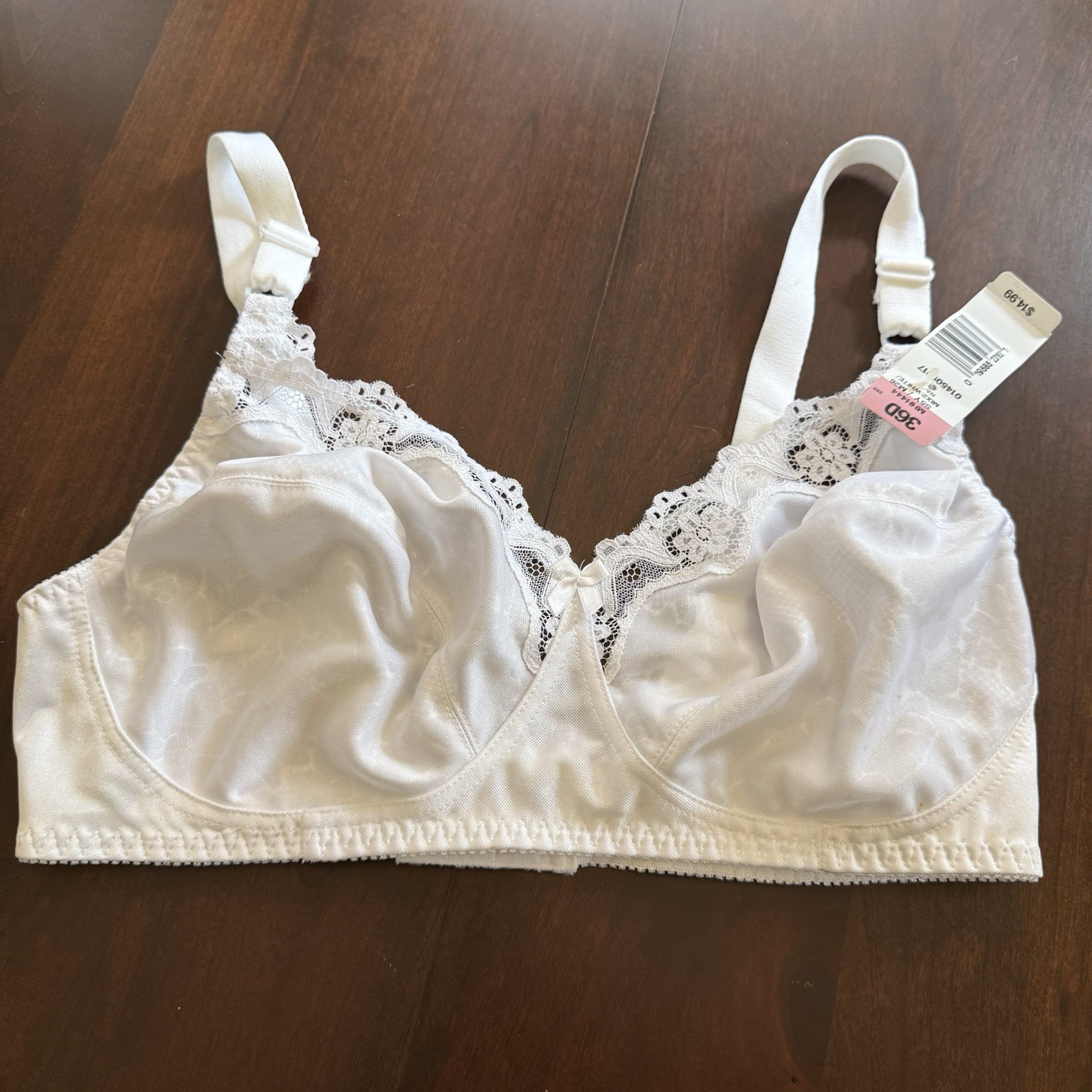 Vintage Hanes Bra 36D Wireless Satin & Lace Bra Unlined No Padding