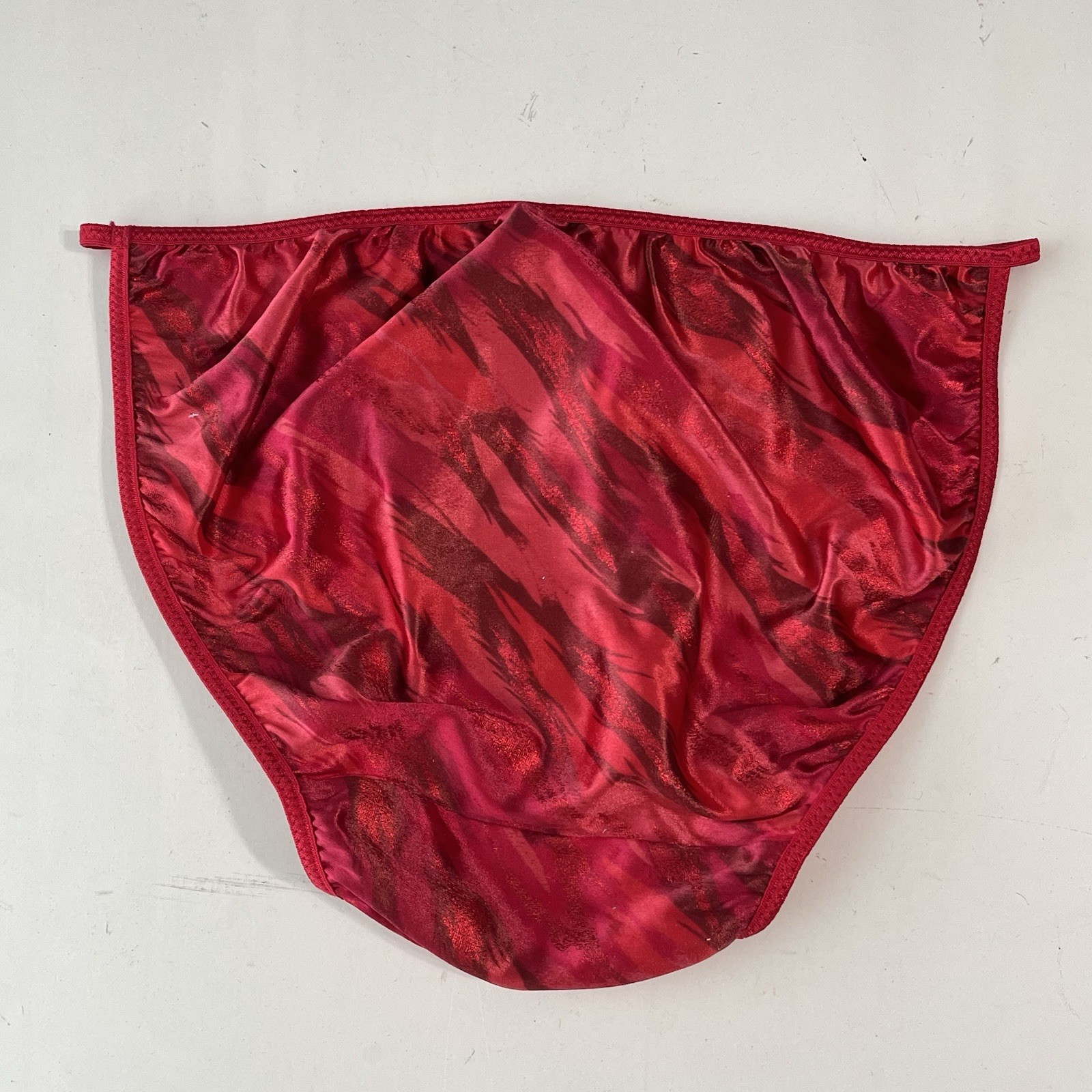 Vintage 2001 Victoria&rsquo;s Secret Panties Red Satin Second Skin Y2K Bikini Sz L