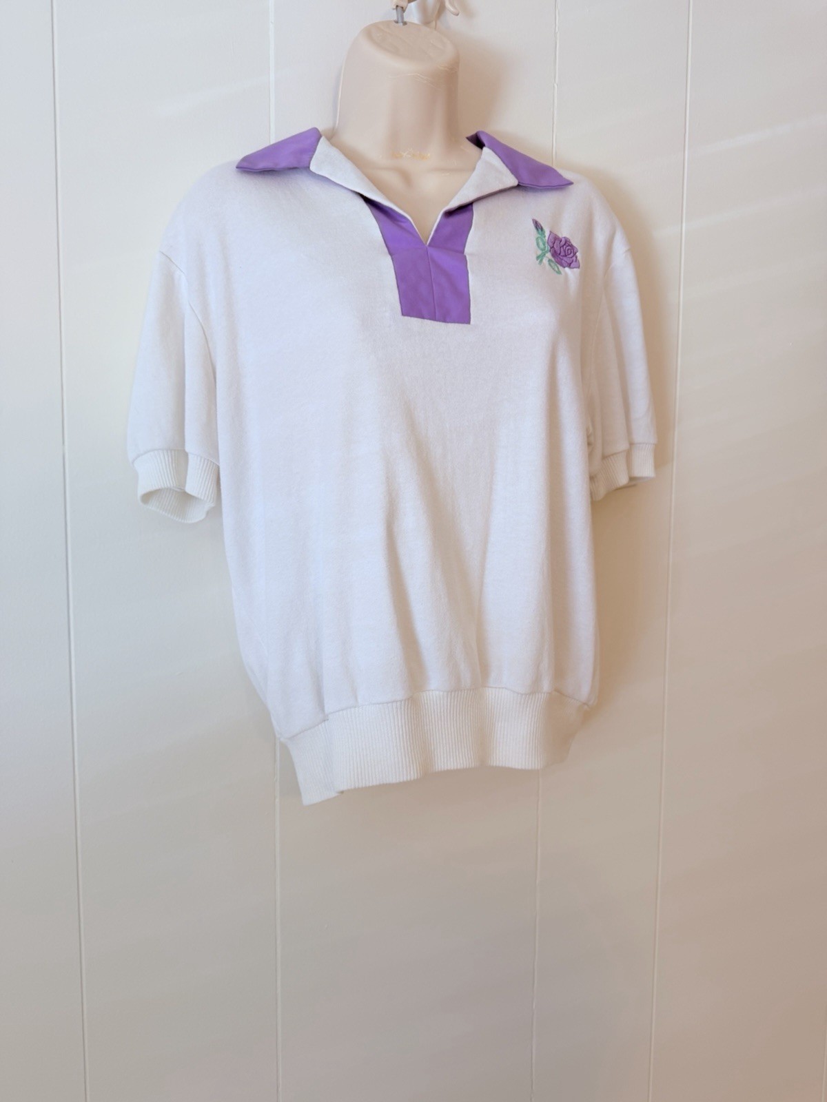 VTG 80s Active Attitudes Polo Sweatshirt Womens White Purple Rose Grannycore