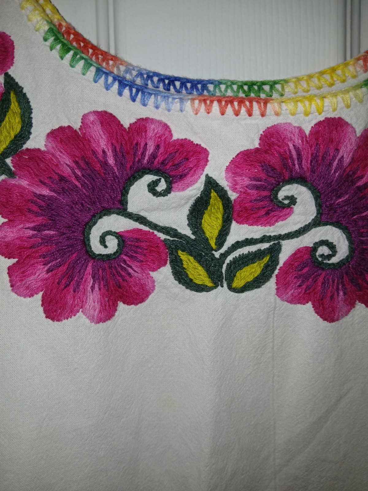 Vintage Handmade Embroidered Peasant Floral Cotton Boho Folk Art Artisan Blouse