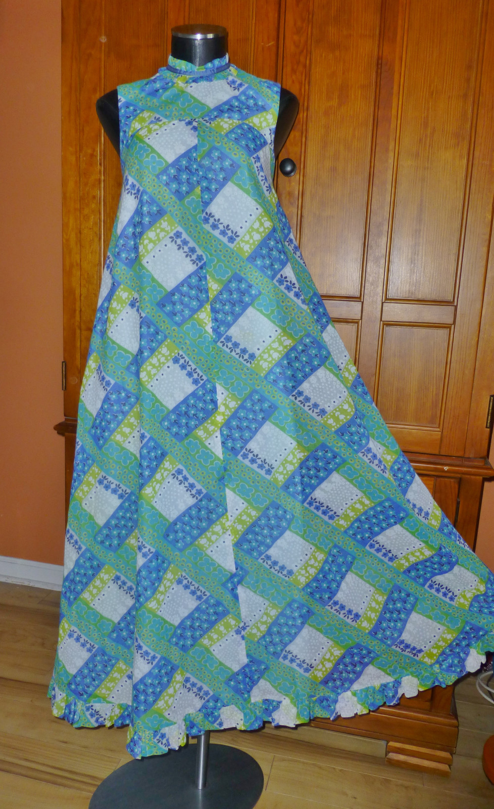 VTG 60s 70s LIBERTY HOUSE Hawaii Print Hippie Polynesian Maxi Caftan DRESS