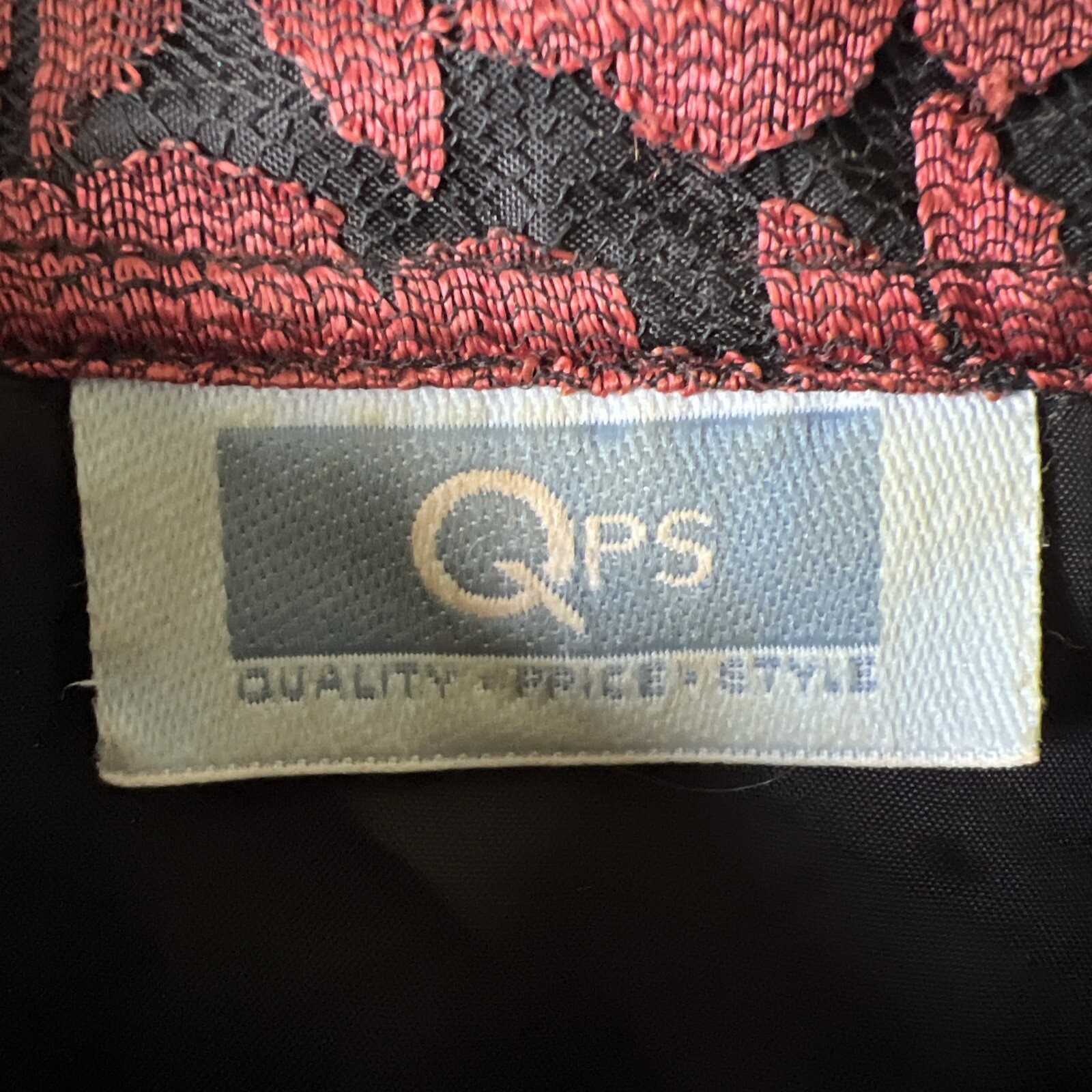 Vintage 70s QPS Womens L Blouse Button Up Rayon Floral & Nylon Mesh Black Lining