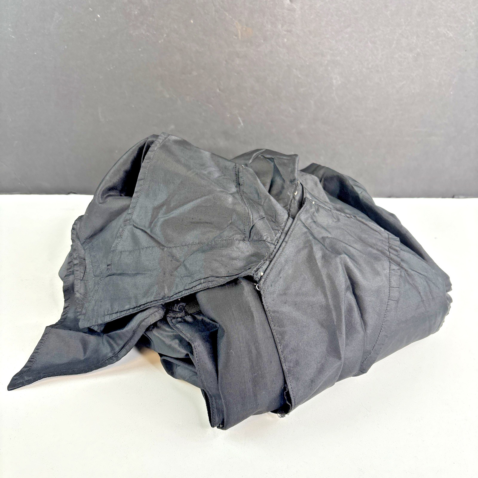 1800&rsquo;s Antique Victorian Ladies Black Silk Taffeta Mourning Coat w/ Large Collar