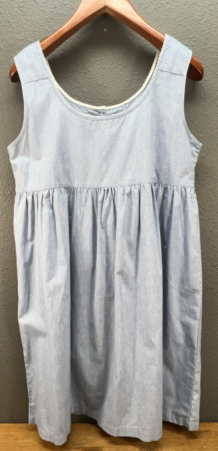 Vtg Gilligan & Omalley Nightgown M Short 100% Cotton Chambrey Cottage Core