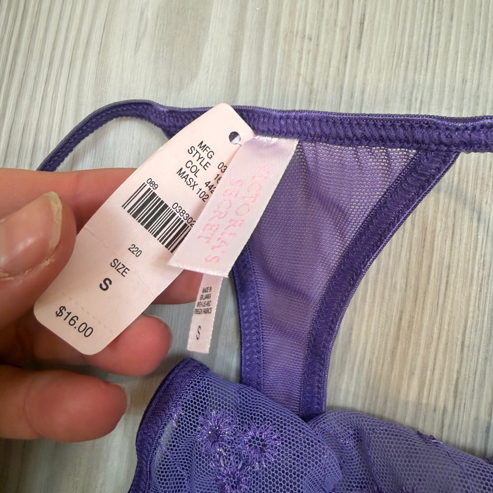 Vintage 2001 Victoria&rsquo;s Secret Purple Floral Mesh Sequin Thong V-String NWT S
