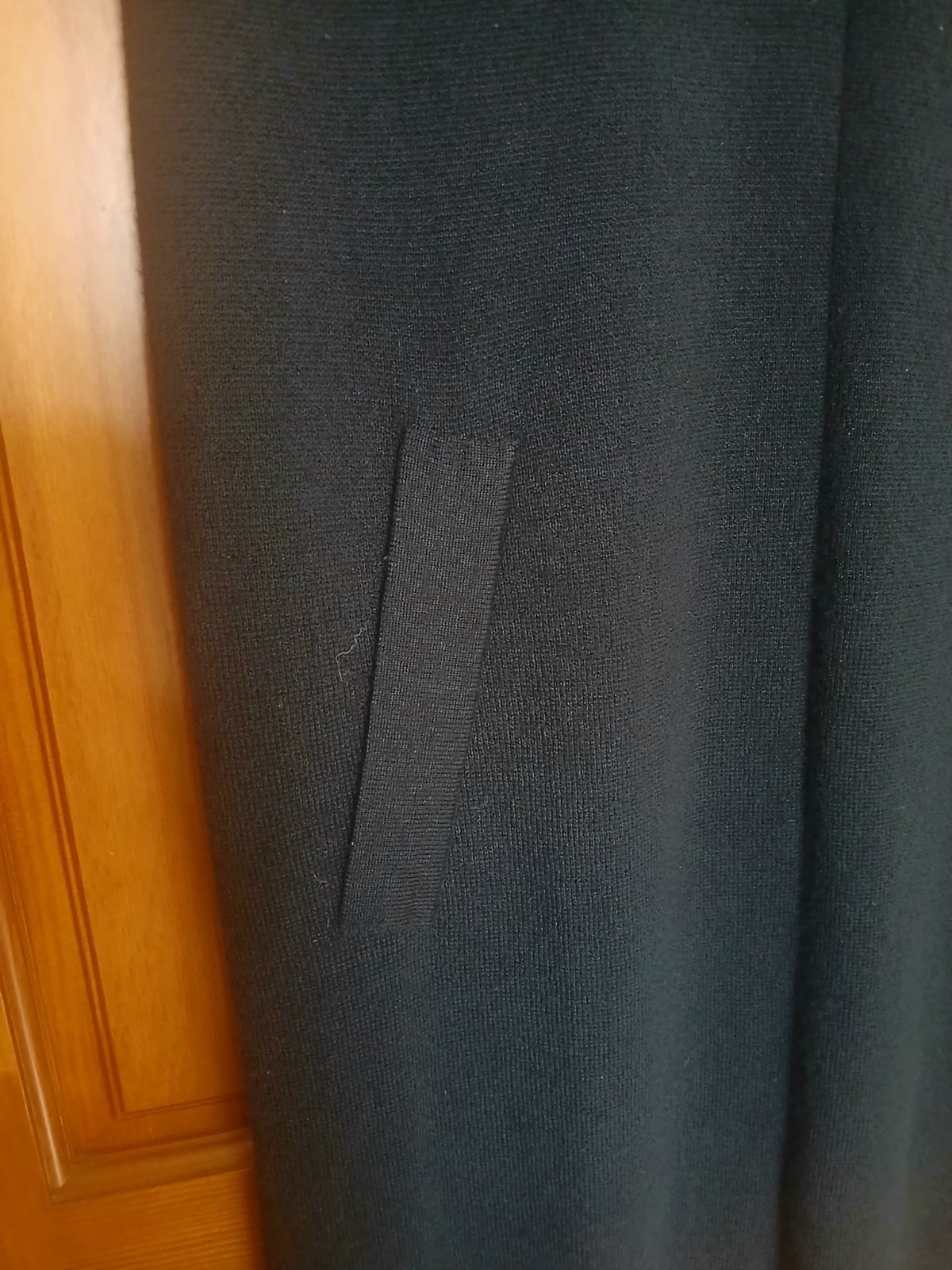 Vintage 1990&rsquo;s Urban Wool Size Medium V-neck Jumper