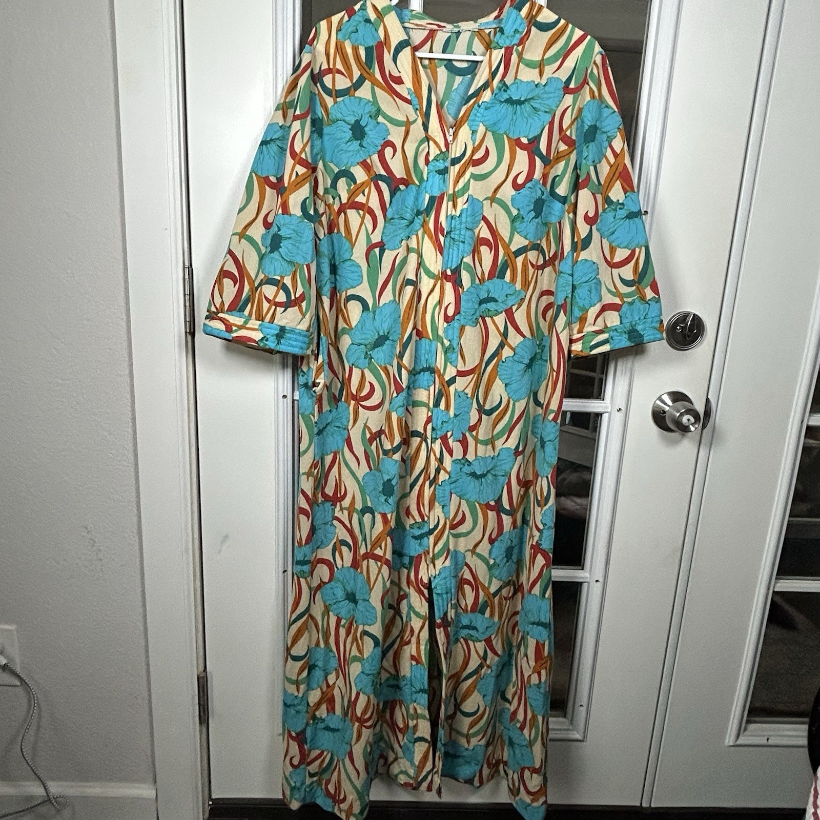 Vintage Sears Take-a-Long Dressing Gown 60s 70s House Coat Turquoise Floral S/M
