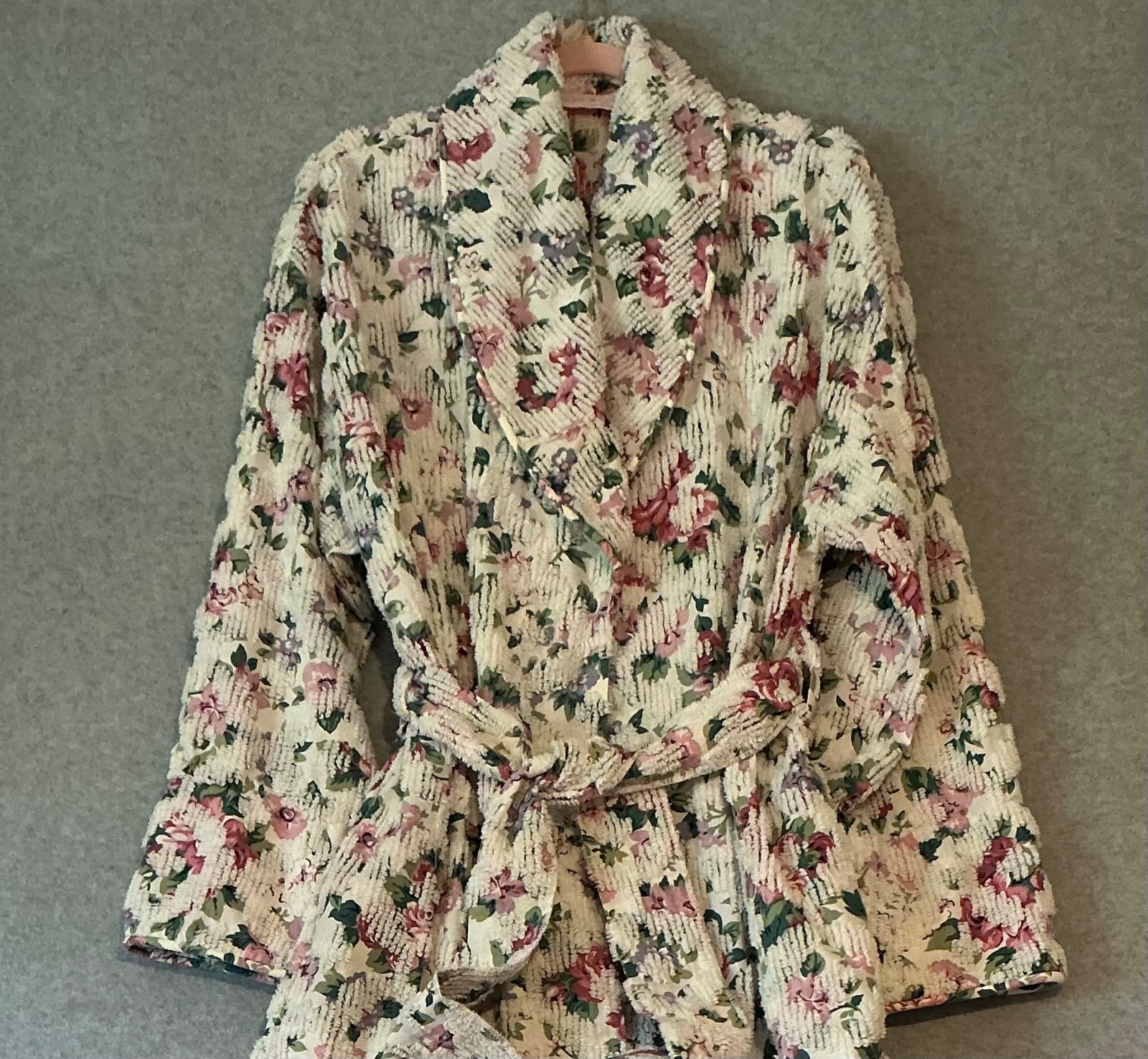 Vintage 60s Stan Herman Herbcraft Chenille Floral Belted Robe Women&rsquo;s Med/Large