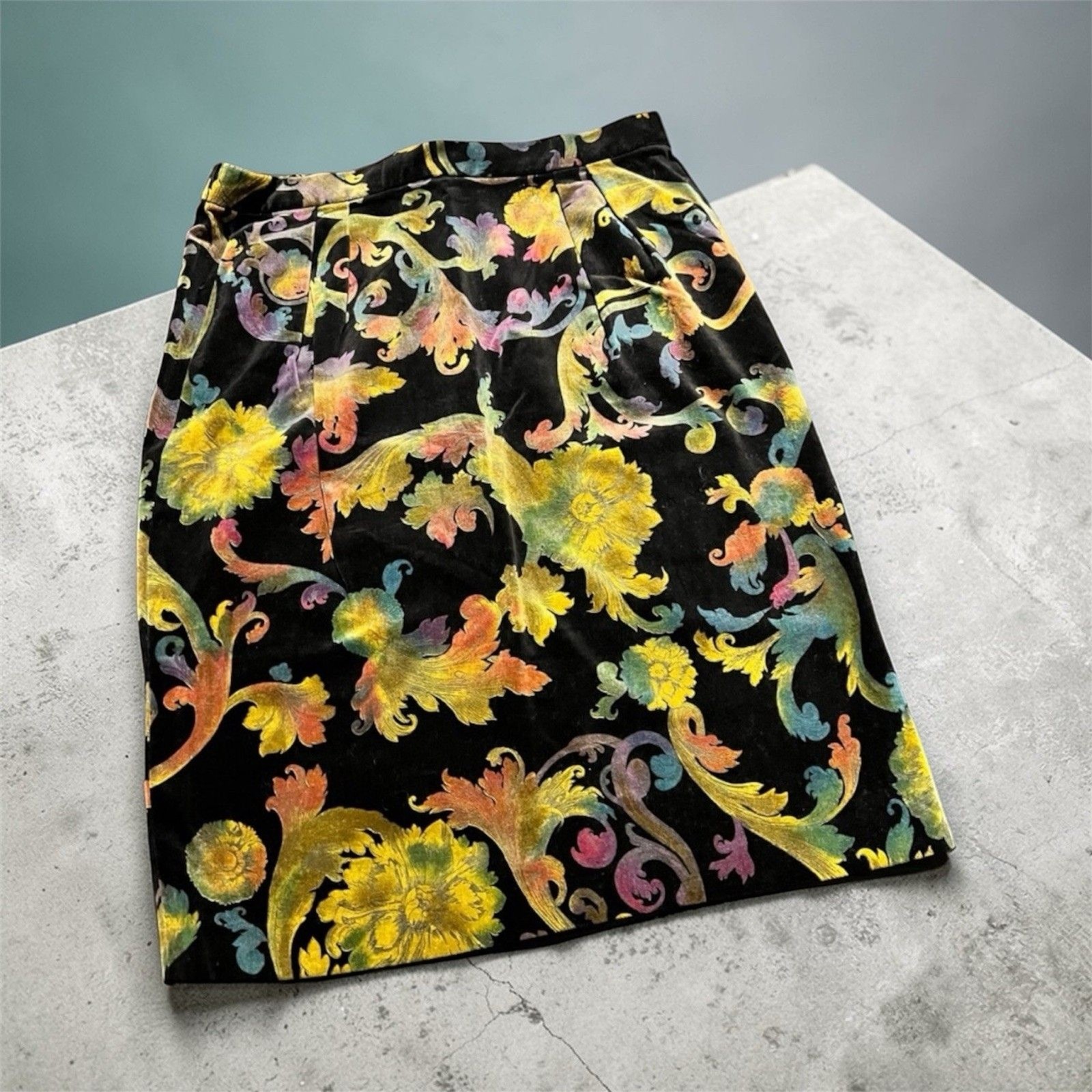 Vintage Donna Morgan Velvet Skirt – Baroque Floral Fall Tapestry Print