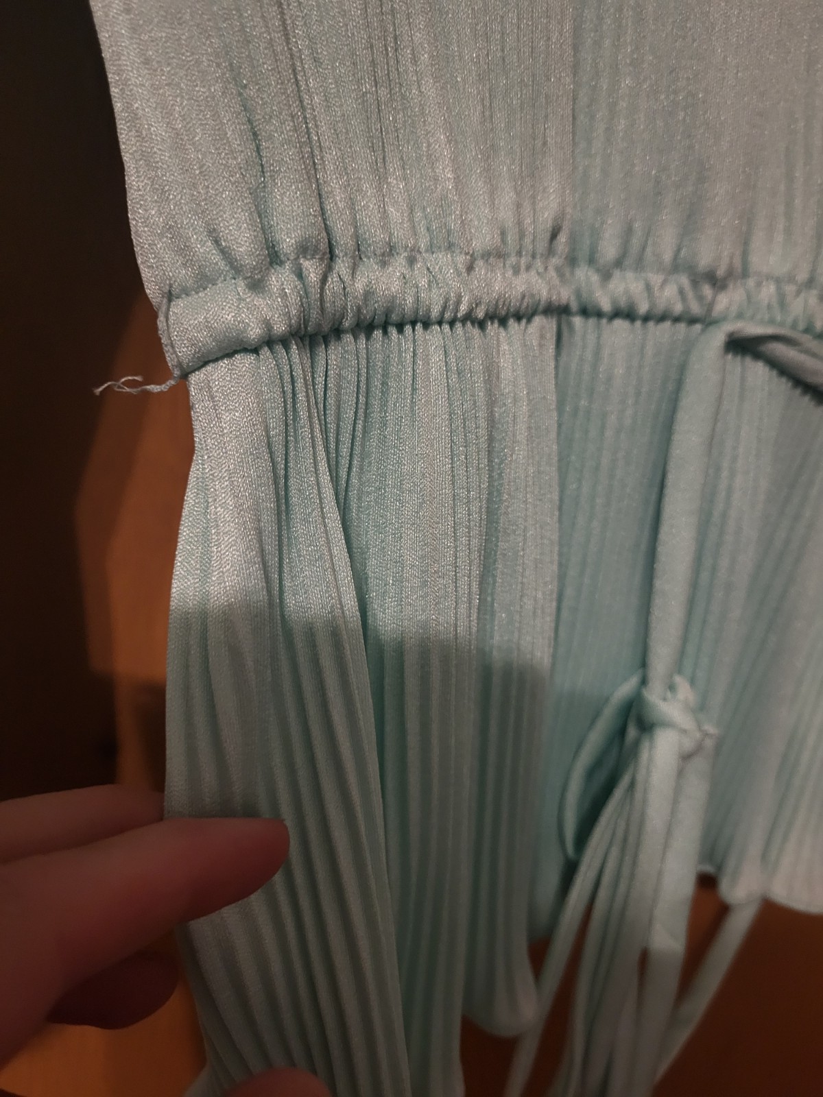 Cute Vintage Pleated Top Women&rsquo;s Sz 9/10. Long Sleeve. Light BlueGreen 60s-70s