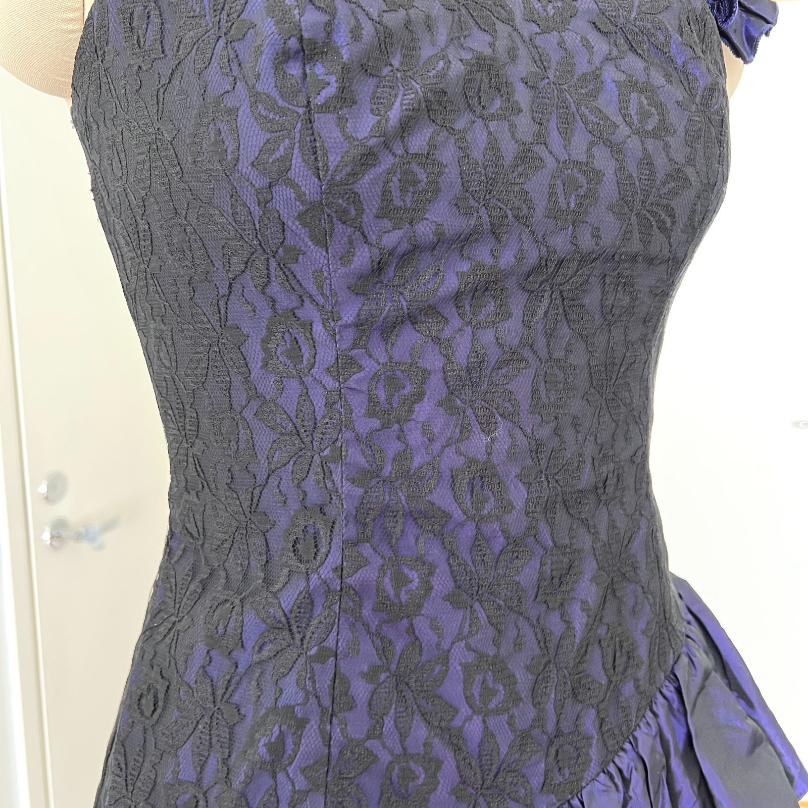 1980s Asymmetrical Tiered Whimsygoth Cocktail Prom Party Dress Aline Midi Retro