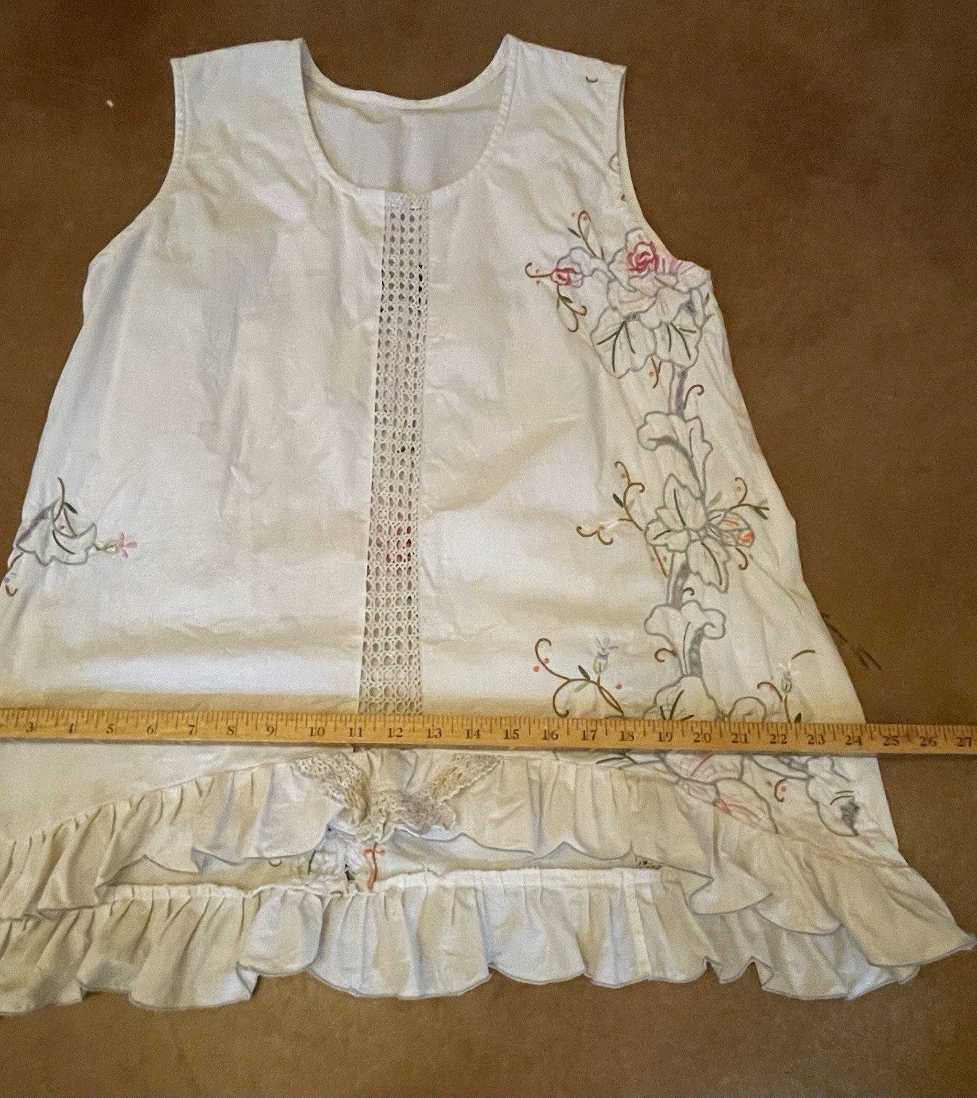 Handmade Tunic Embroidered Tablecloth M/L White Sleeveless