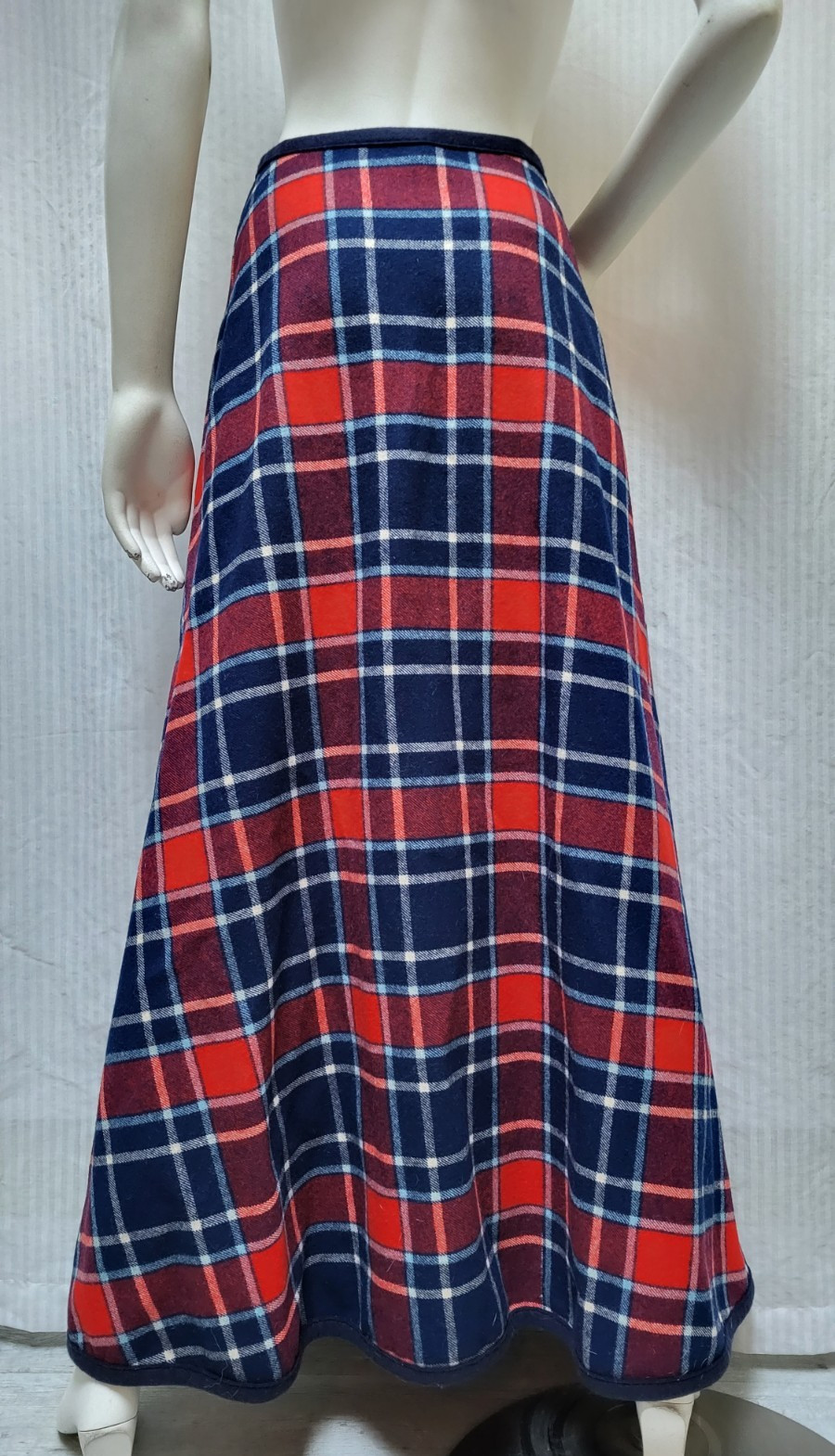 Vtg 70s Knockabouts By Pendleton Wool Plaid Wrap Maxi Skirt Red Blue – Size S