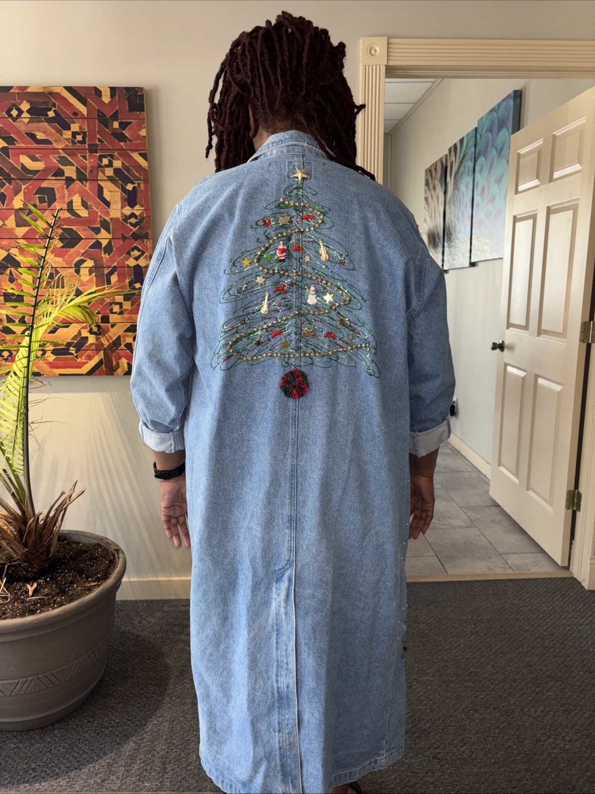 Vtg Christmas Duster by Treasures Denim Jacket Embroidered Tree Coat M/L 90s