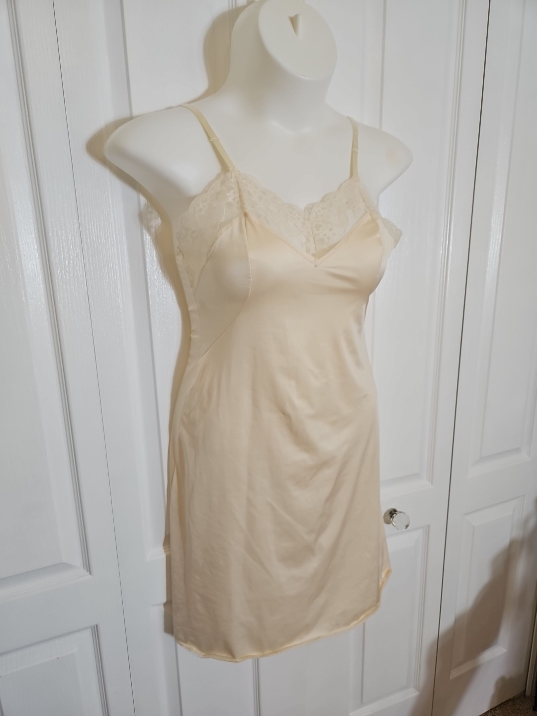 Texsheen Lingerie Full Length Slip Ivory Size 36 Nylon USA