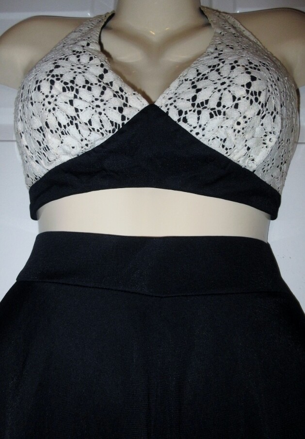 VTG 70s 2 Pc Bikini Top Full Swing Maxi Skirt 5 Hippy BoHo Crocheted Lace Outfit