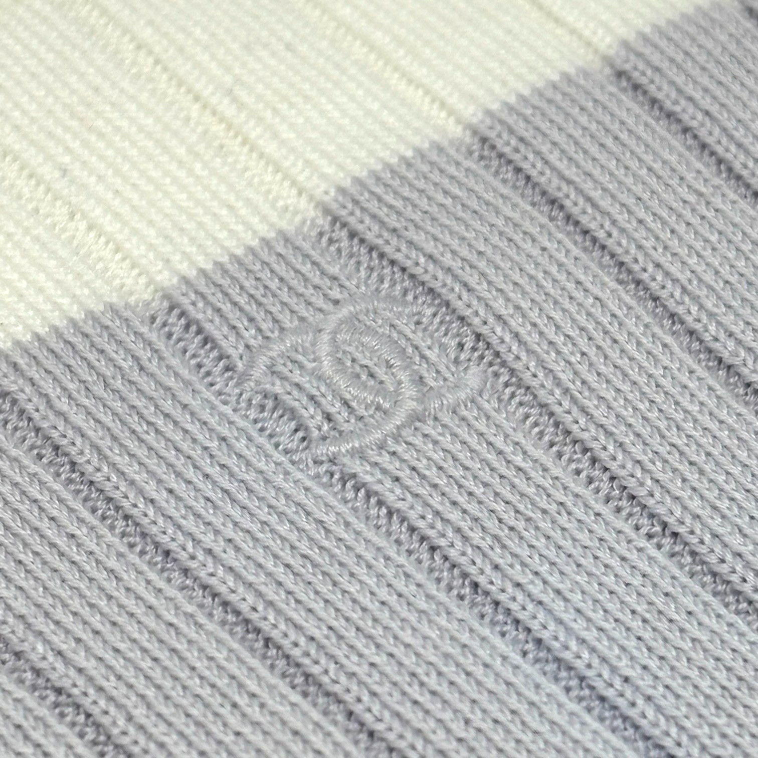 CHANEL Vintage 98P CC Mark Logo Knit Tank Top #44 White Purple Cotton