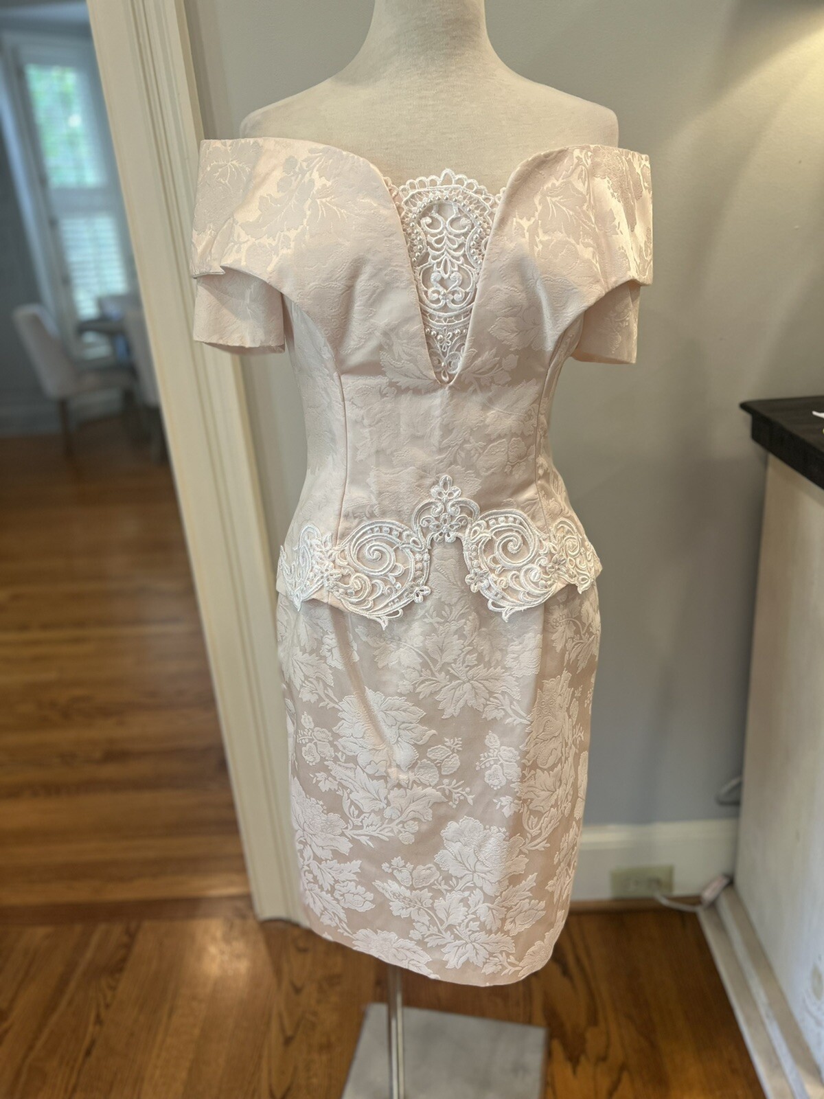 Vintage Scott McClintock Formal Cocktail Midi Dress Sz 10 Pink Lace Pearls
