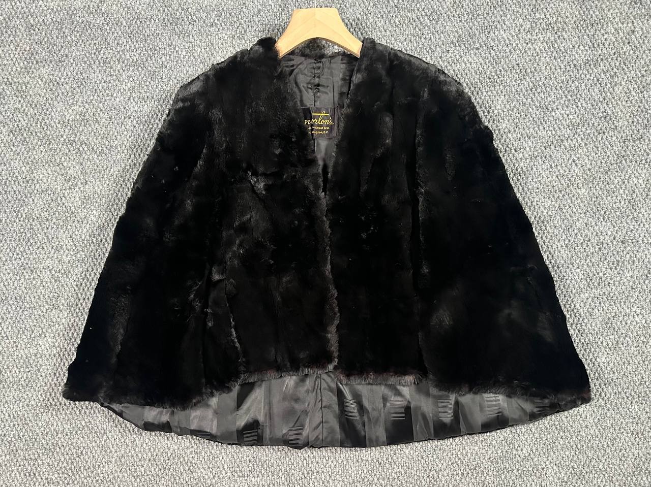 Vintage Morton&rsquo;s Black Mink Fur Cape Stole Shrug Jacket 60s