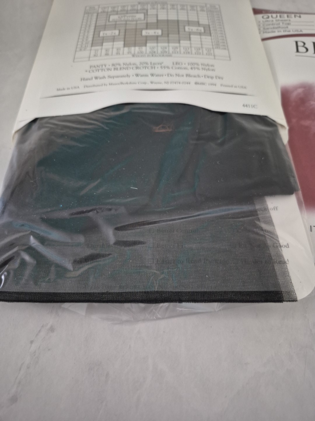 BERKSHIRE/QUEEN/pantyhose-Lot Of 2/New/SEE DESCRIPTION