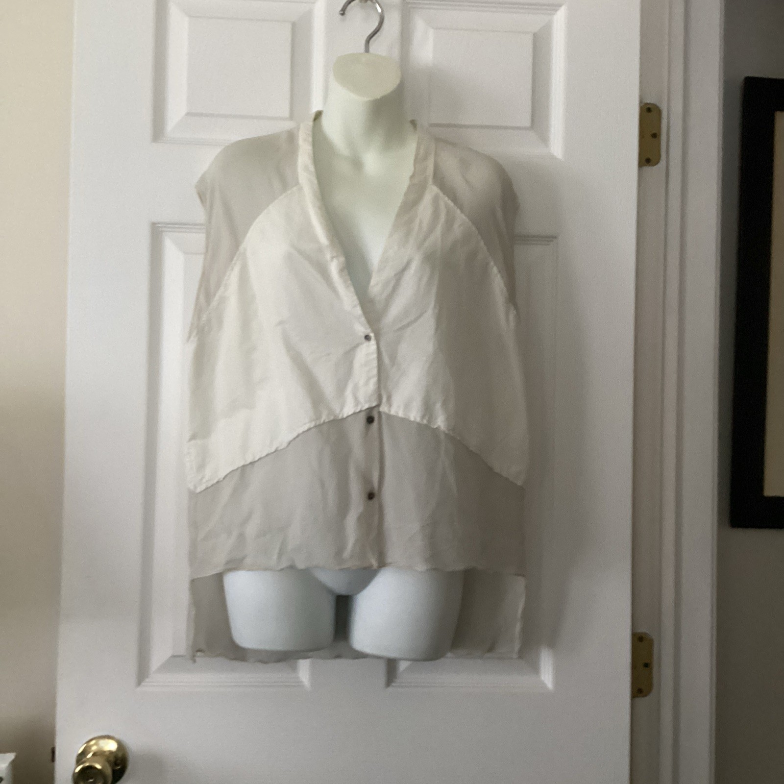 Helmet Lang Silk / Cotton Sleeveless V- Neck Button Blouse