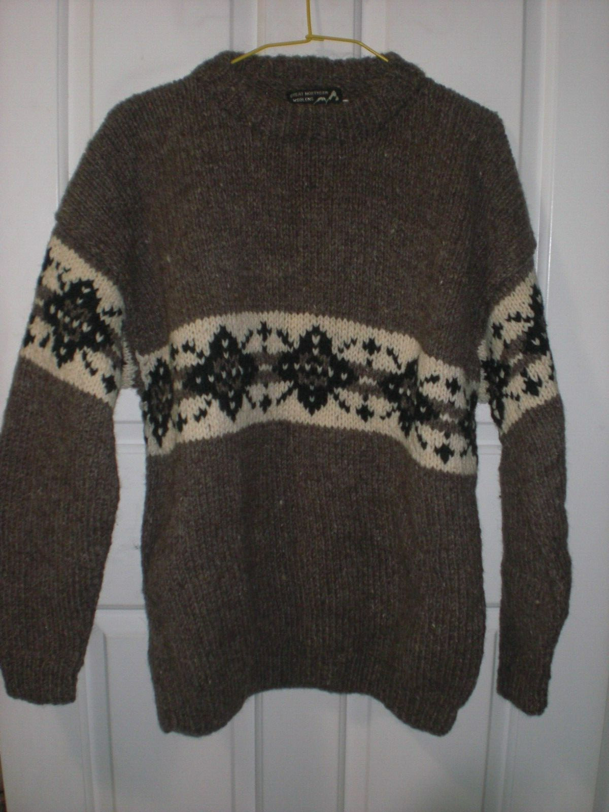 VTG Great Northern Woolens Handcrafted Nepal 100% Wool Brown Ski Sweater Medium