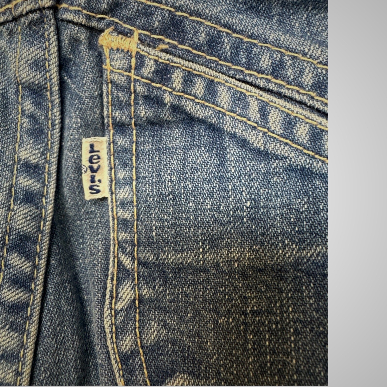 Levi&rsquo;s Redwood Empire Jeans Womens Blue 23X32 Vintage Heart Pocket Wide Leg 70s