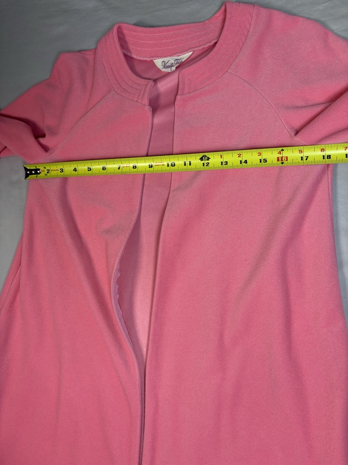 1970s Vanity Fair Velvet Fleece Pink House Coat Vintage Robe Long Women’s M USA