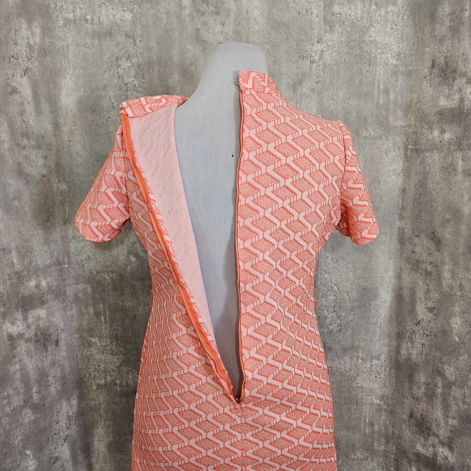 Vintage 60s Mod Peach Geometric Double Knit Shift Dress Mushroom Pin Mod GoGo