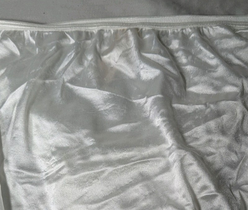 Vintage Cacique Second Skin Satin String Bikini Panties White 14/16
