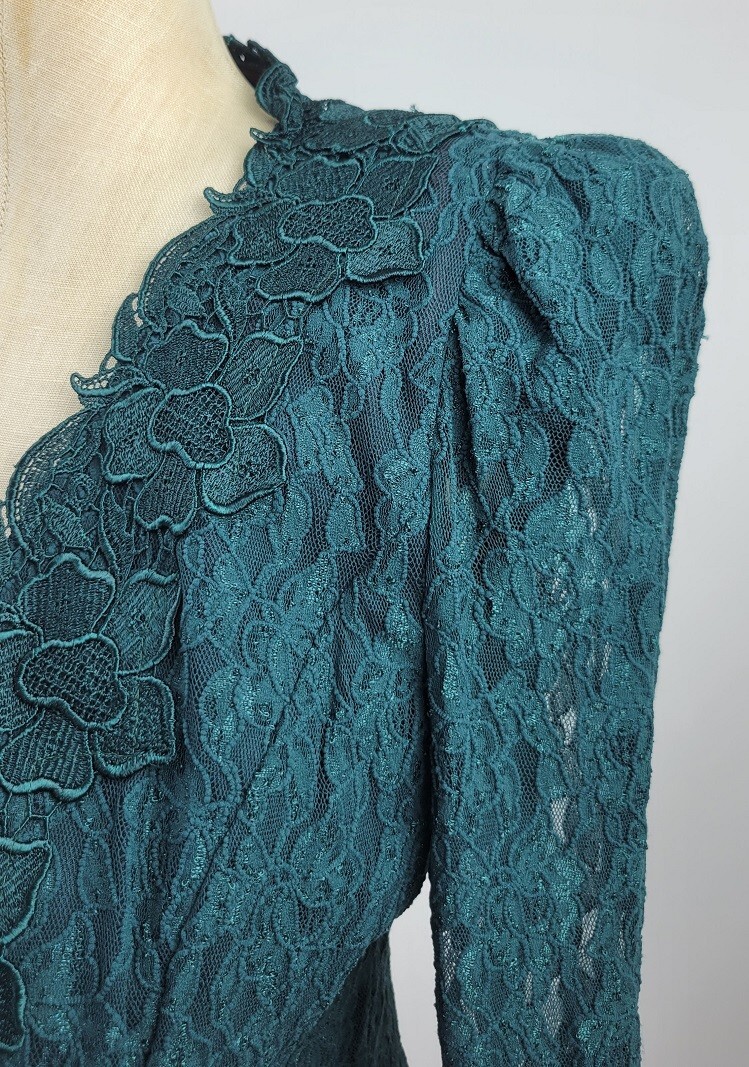 NWT Vintage Cachet by Bari Protas Green lace women&rsquo;s Skirt Top Jacket Set 11/12