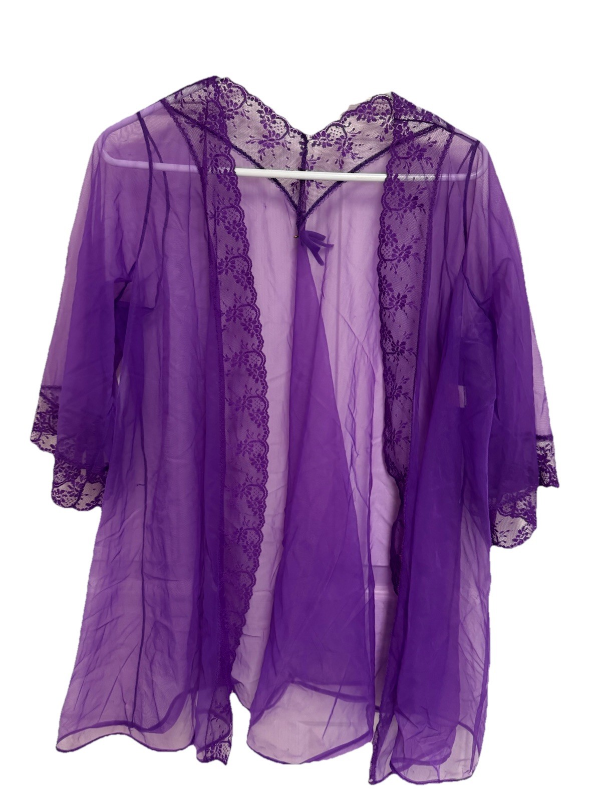 Pandora Chic Purple Sheer Vintage Robe size med short robe lace