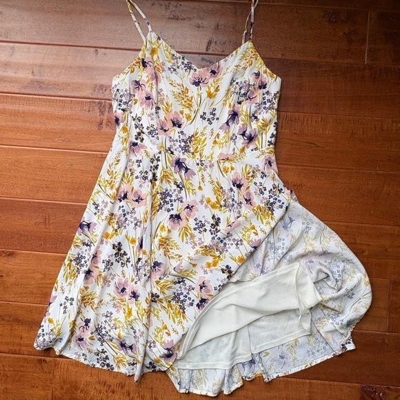 Old Navy Multi Floral Cami Dress Large Cream Purple Mustard Yellow Smocked Back