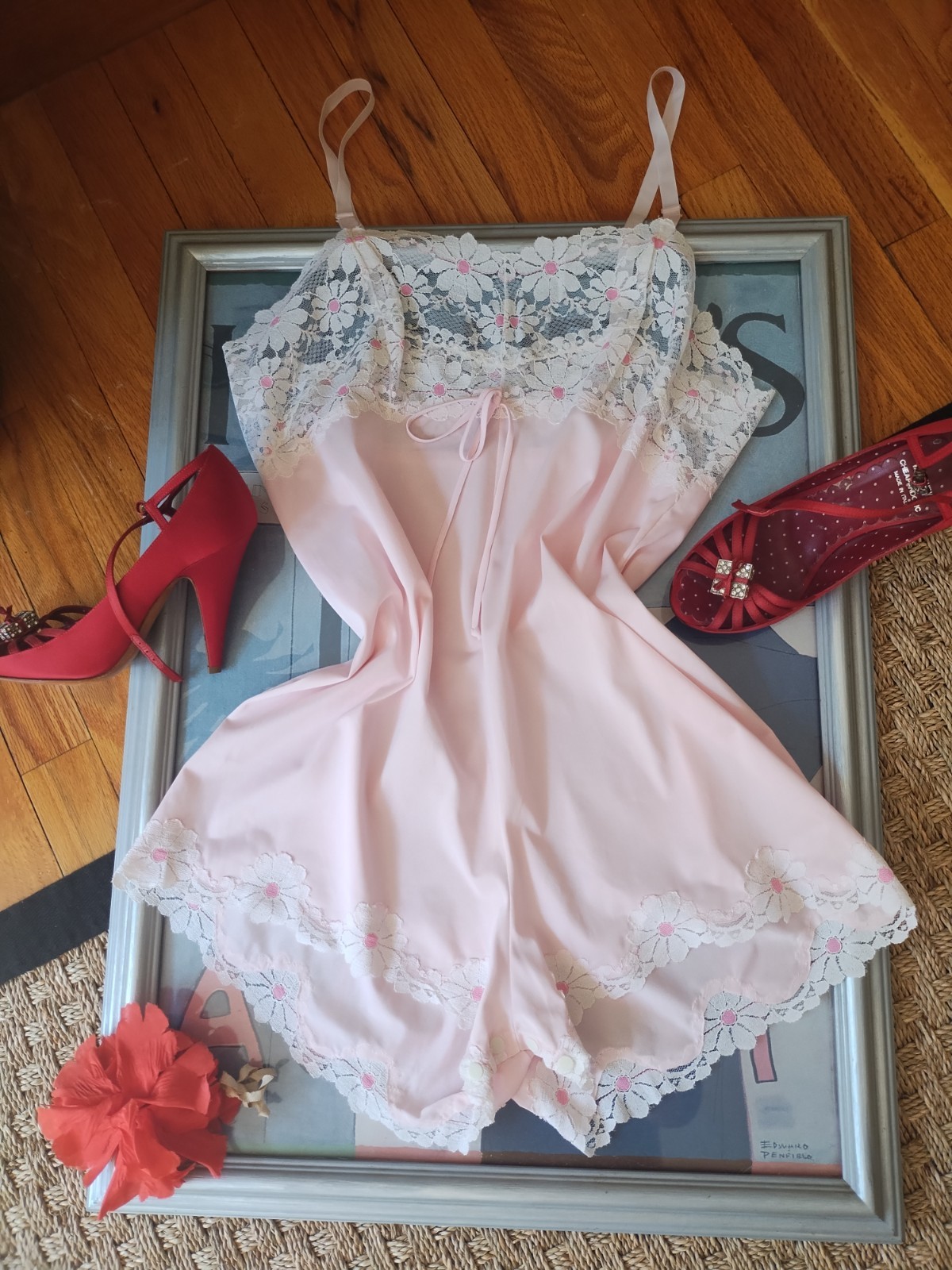 Vintage 1960&rsquo;s pink nylon & lace lingerie romper – Med/Leg Bust: 38-40