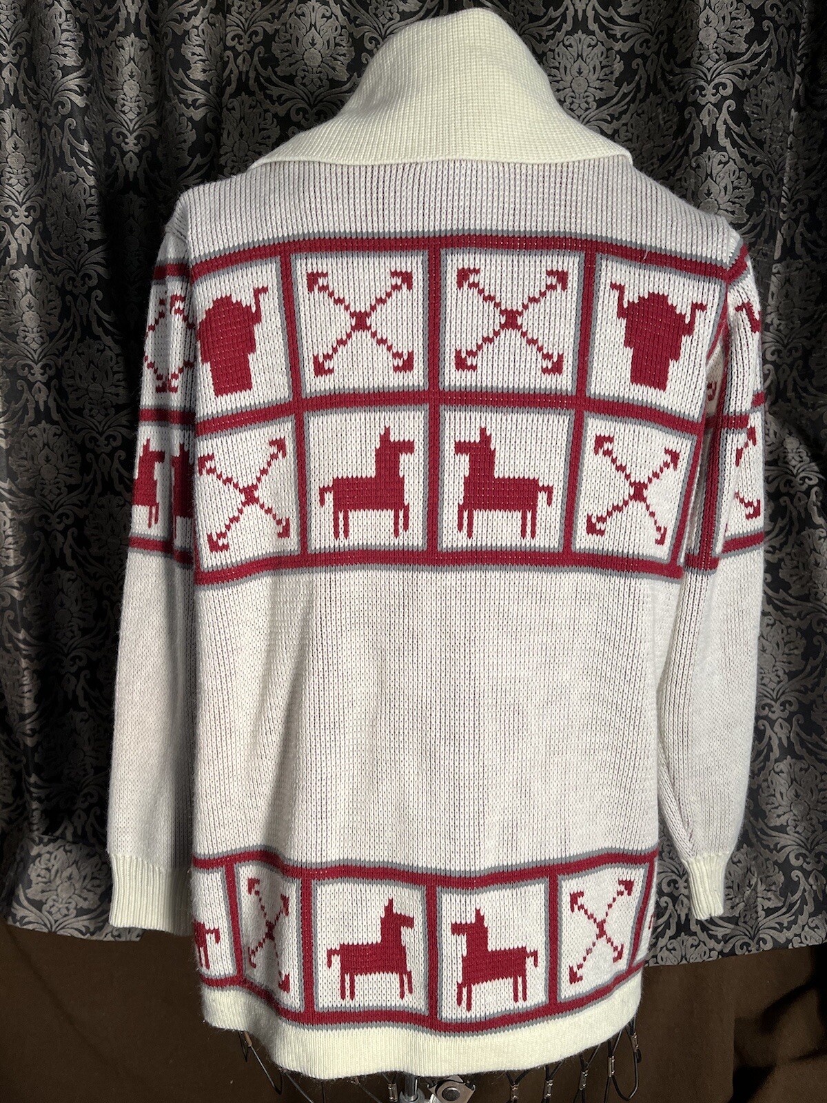 Vintage Women’s Southwestern Alexander&rsquo;s Fully Fashioned Cardigan Size M Sweater