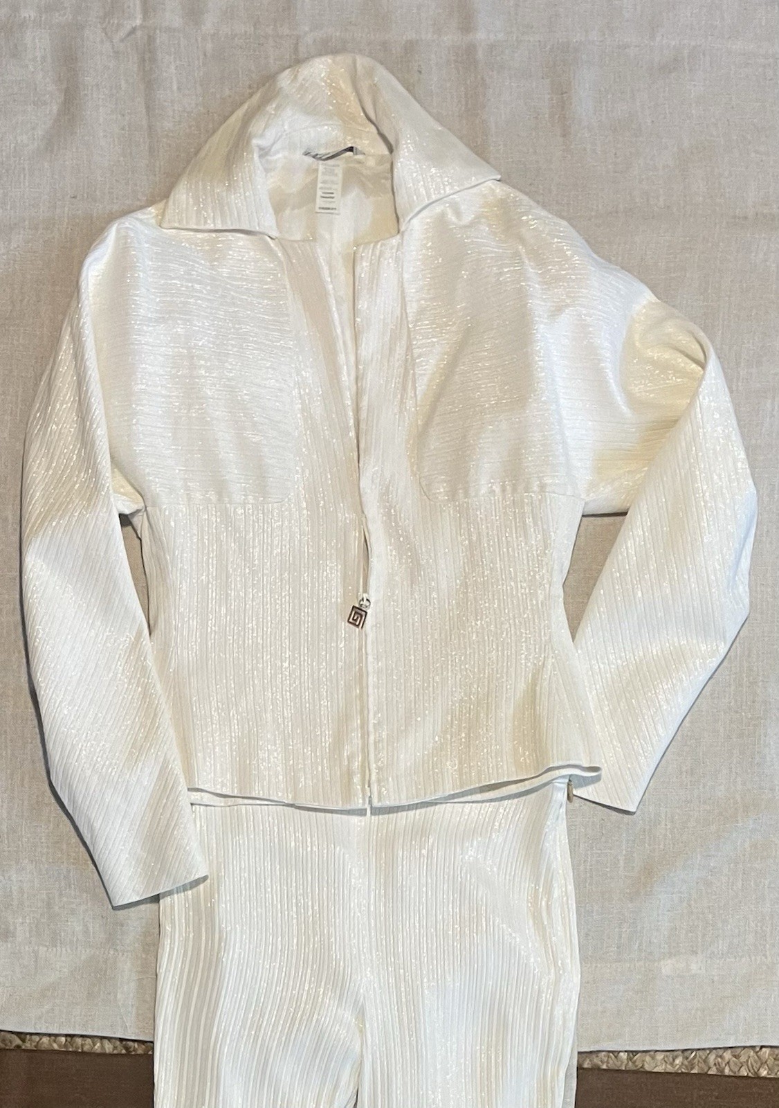 VTG Gianni Versace Couture 90s White Silver 2 Pc Silk Suit IT 40 XS Greek Key