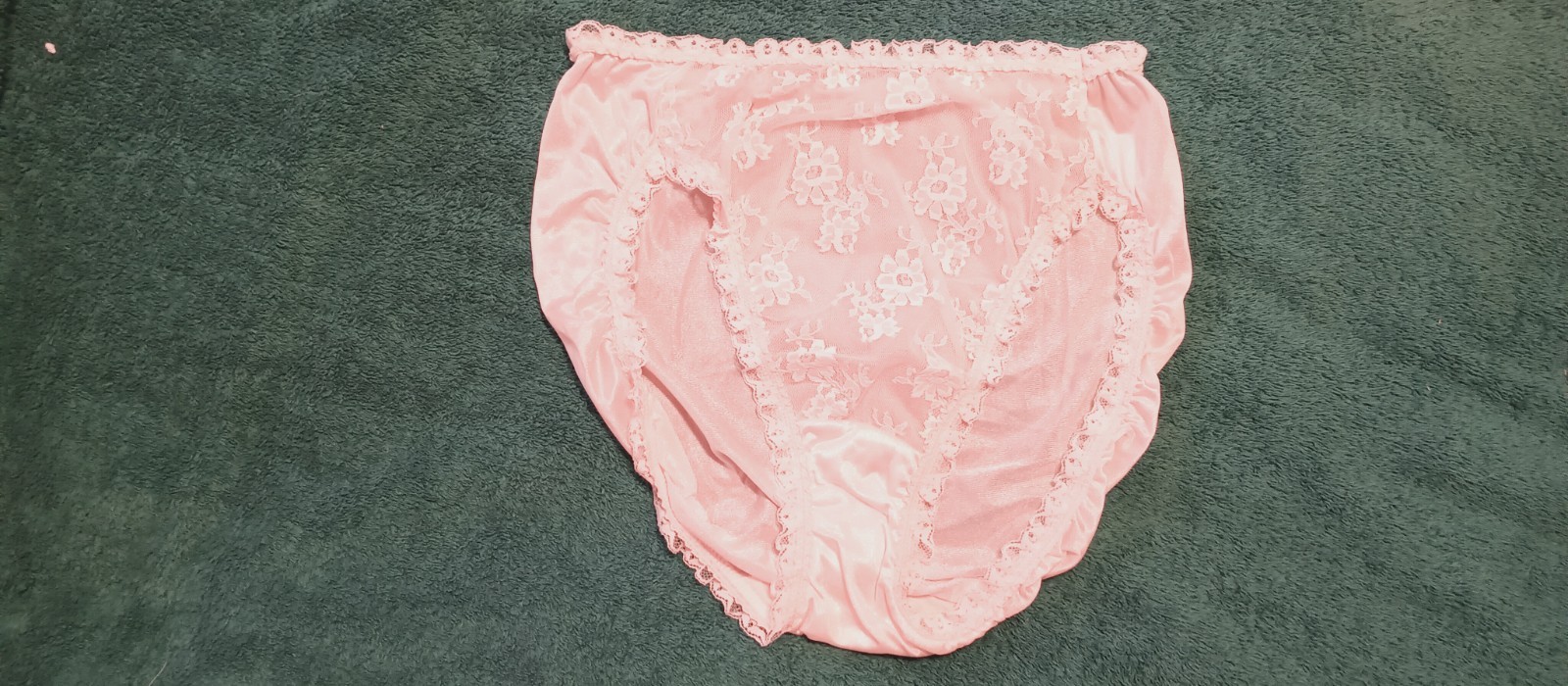 VIVE la DIFFERENCE VINTAGE PANTIES sz 6 HI-CUT L BEIGE SATIN w-LACE NWT #17-16