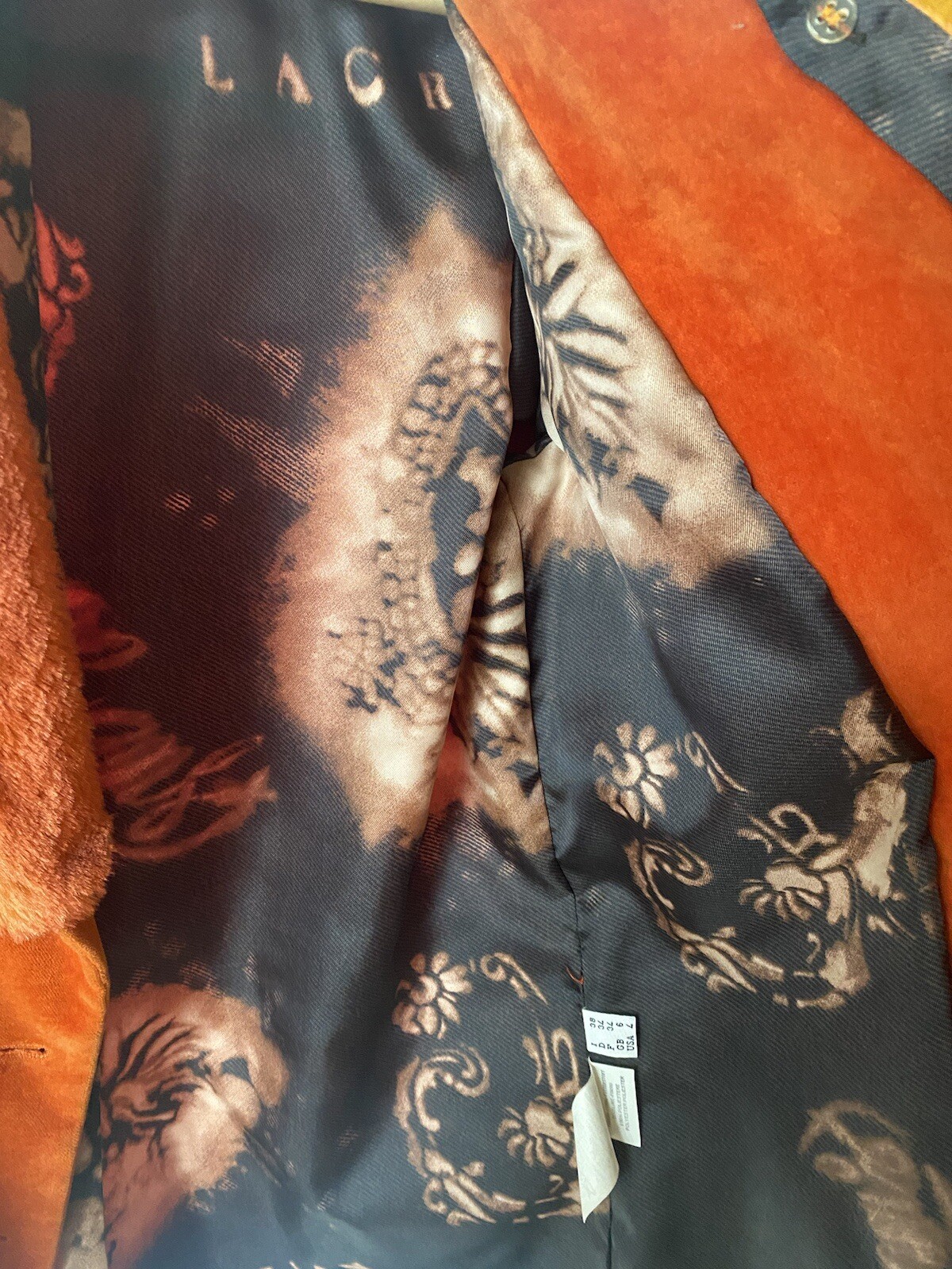 Jeans de Christian LaCroix Crushed Velvet Blazer with Removable Faux Fur Collar