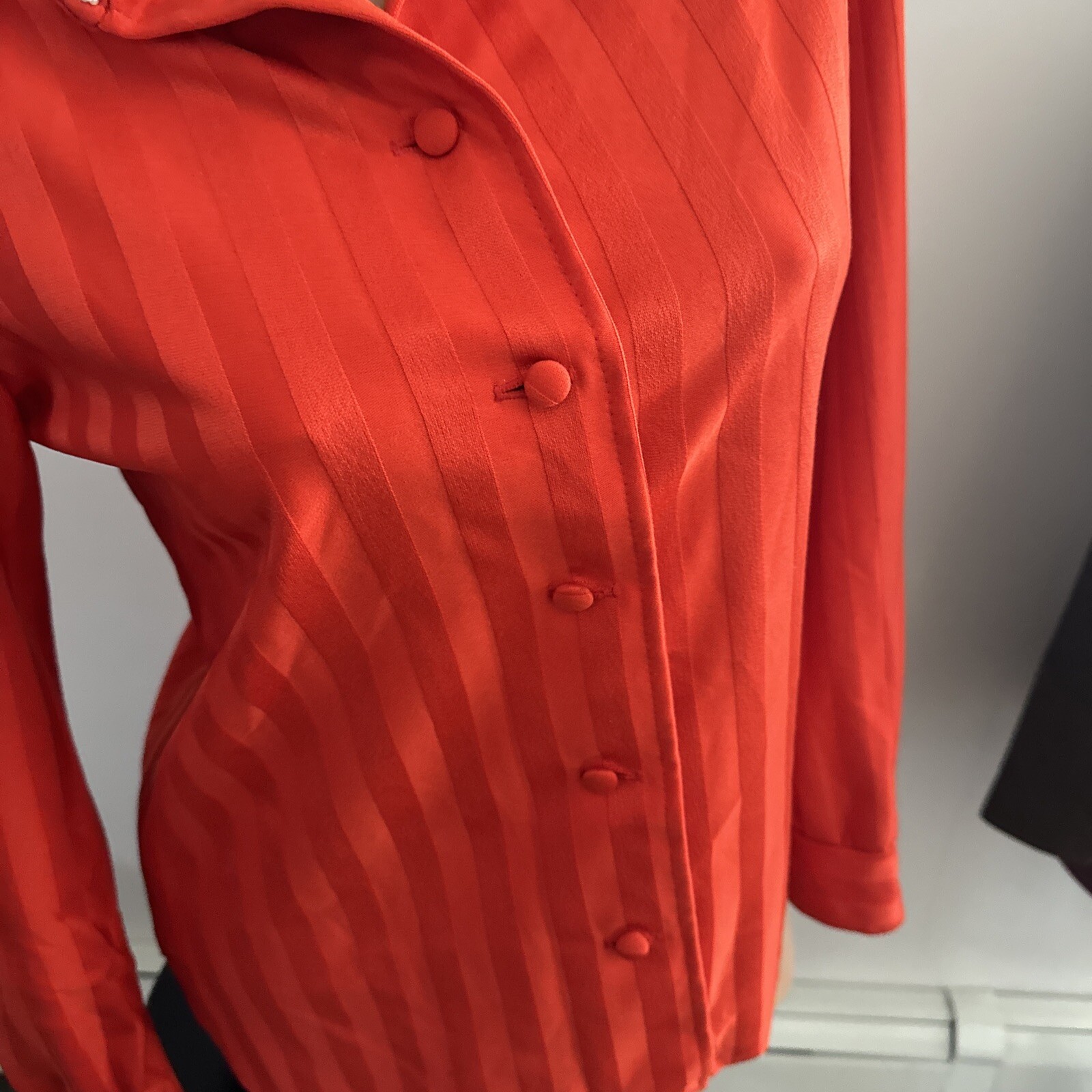 Vintage PARADE New York Dress Shirt Size 12 Button Down Red Design Collar