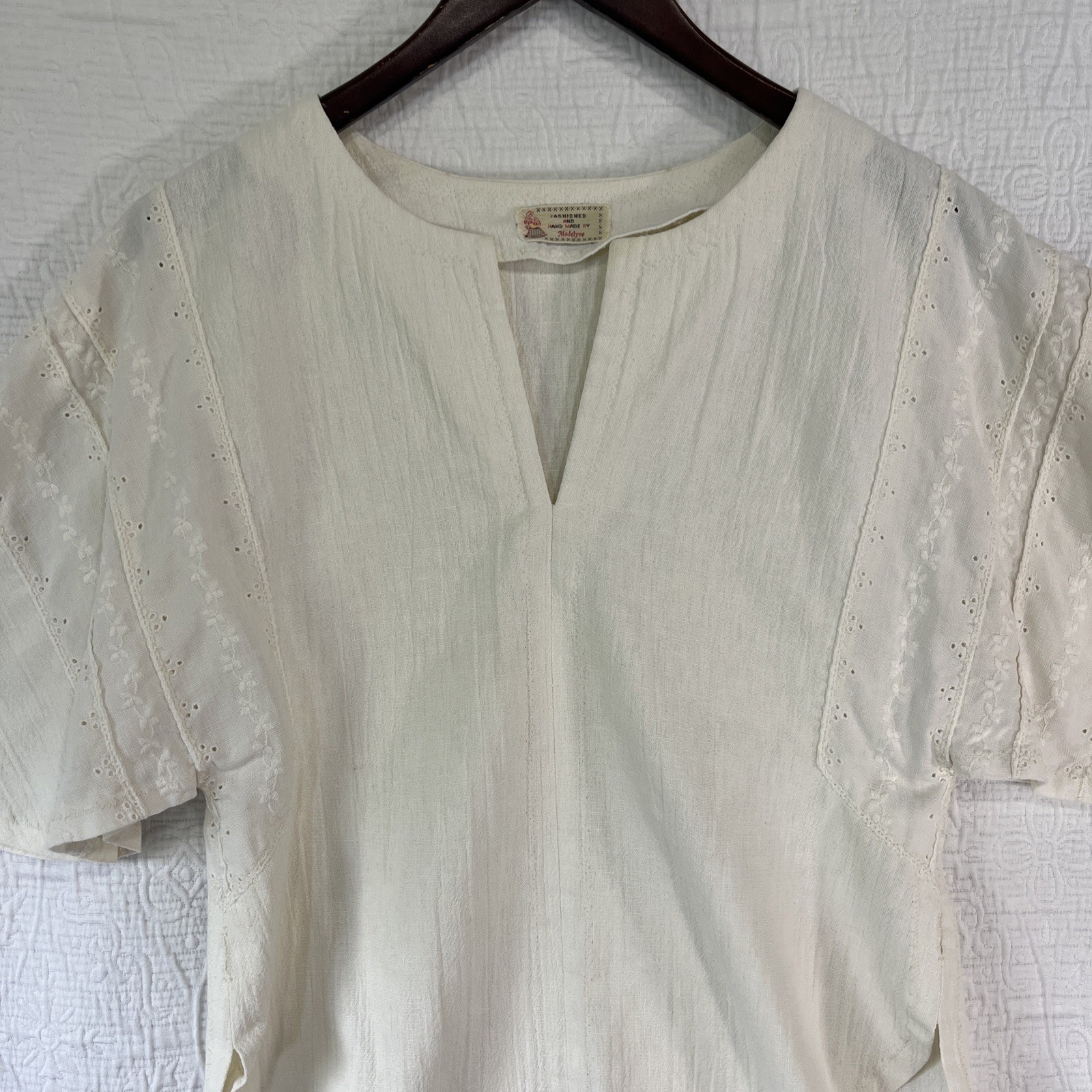 Vintage Fashioned And Handmade By Madelyne Cream Peasant Blouse Flutter Sleeve M