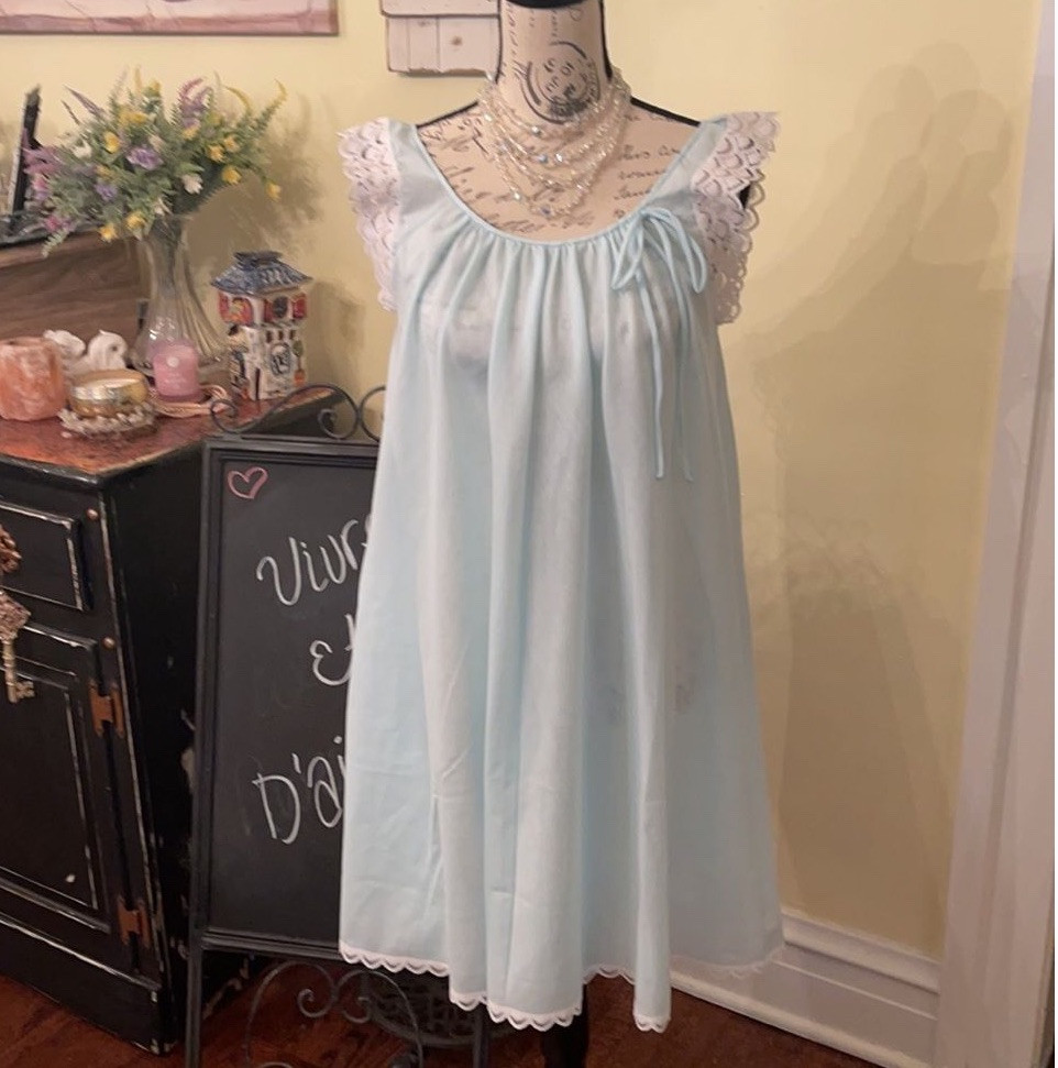 VTG *Powder Blue* Nightgown Lace Trim *Sandra Dee* 🌺💕🌺 O/S S/M