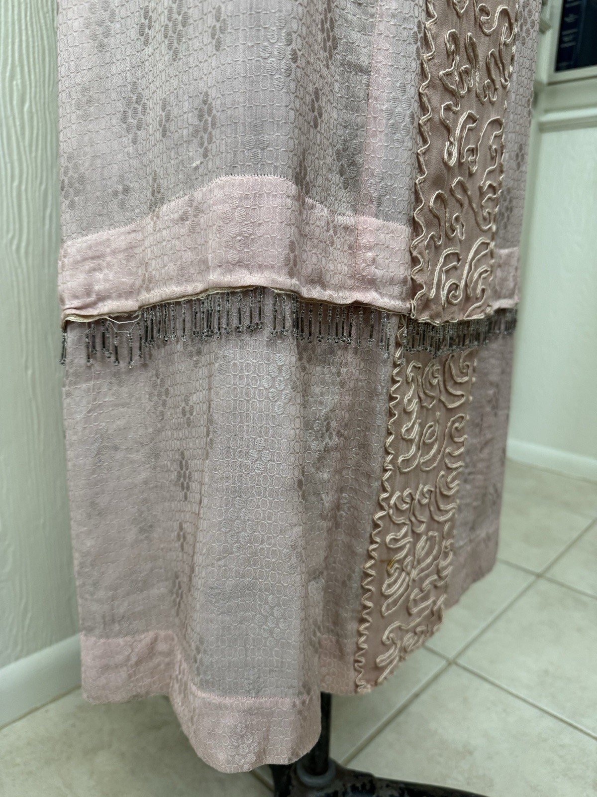 Vintage 1920s Pink Silk Jacquard Flapper Dress Soutache Bugle Bead Fringe Deco